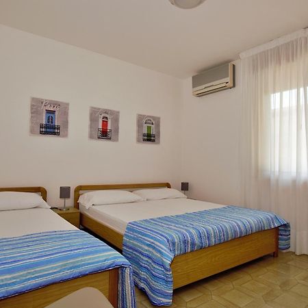 Residenza Canova Lignano Sabbiadoro Extérieur photo