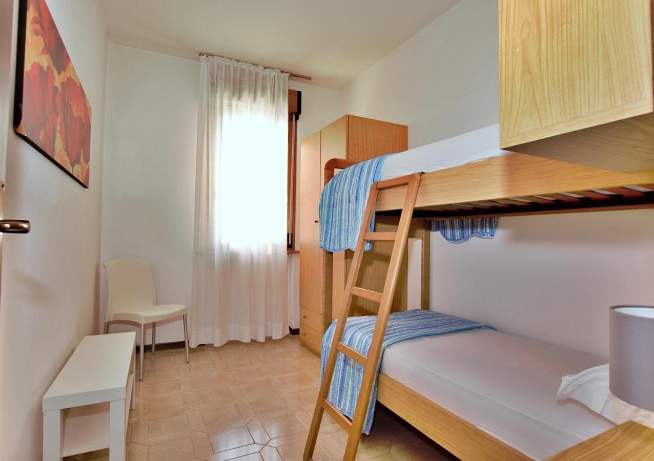 Residenza Canova Lignano Sabbiadoro Extérieur photo
