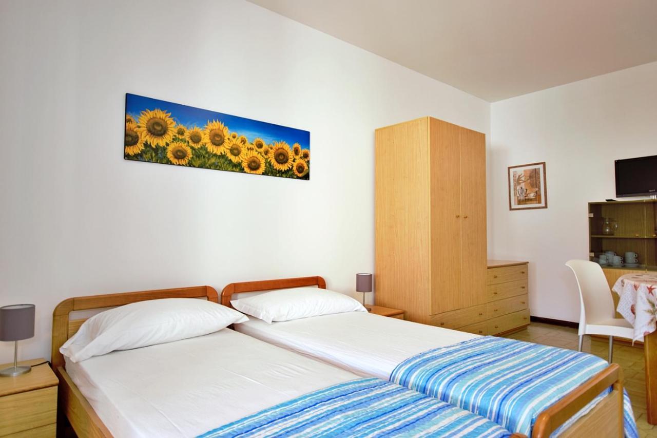 Residenza Canova Lignano Sabbiadoro Extérieur photo